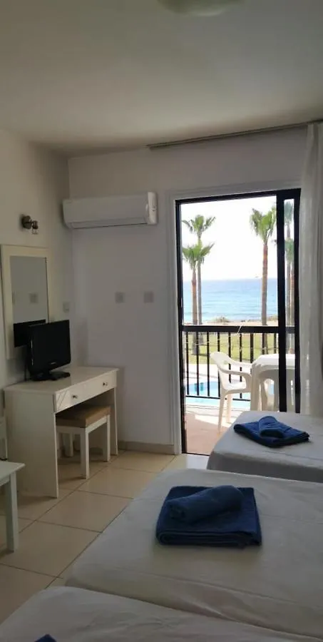 איה נאפה Simos Magic Beach Hotel Apts 0*, איה נאפה קפריסין