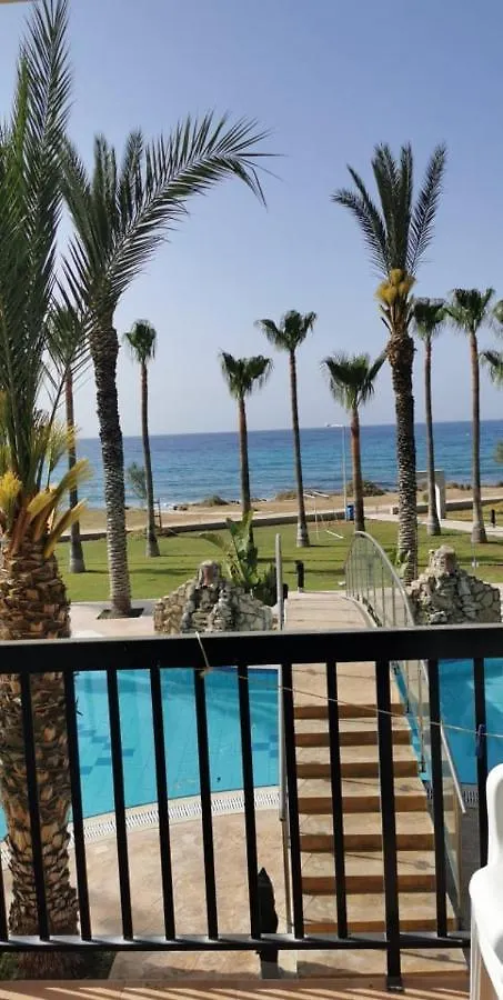 איה נאפה Simos Magic Beach Hotel Apts