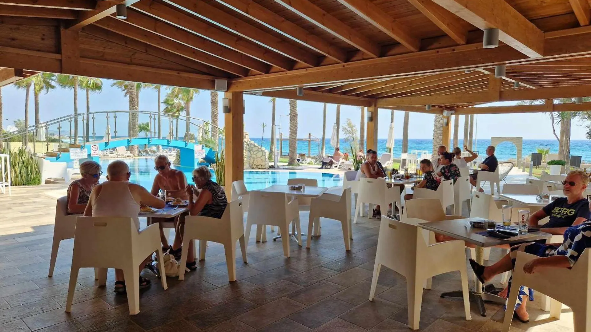 איה נאפה Simos Magic Beach Hotel Apts קפריסין