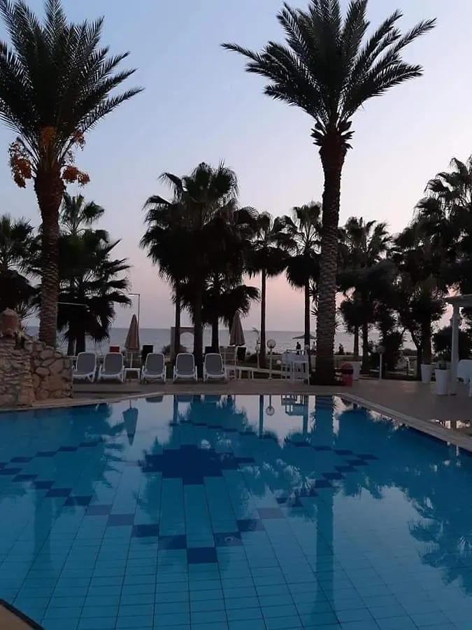 מלון דירות איה נאפה Simos Magic Beach Hotel Apts קפריסין