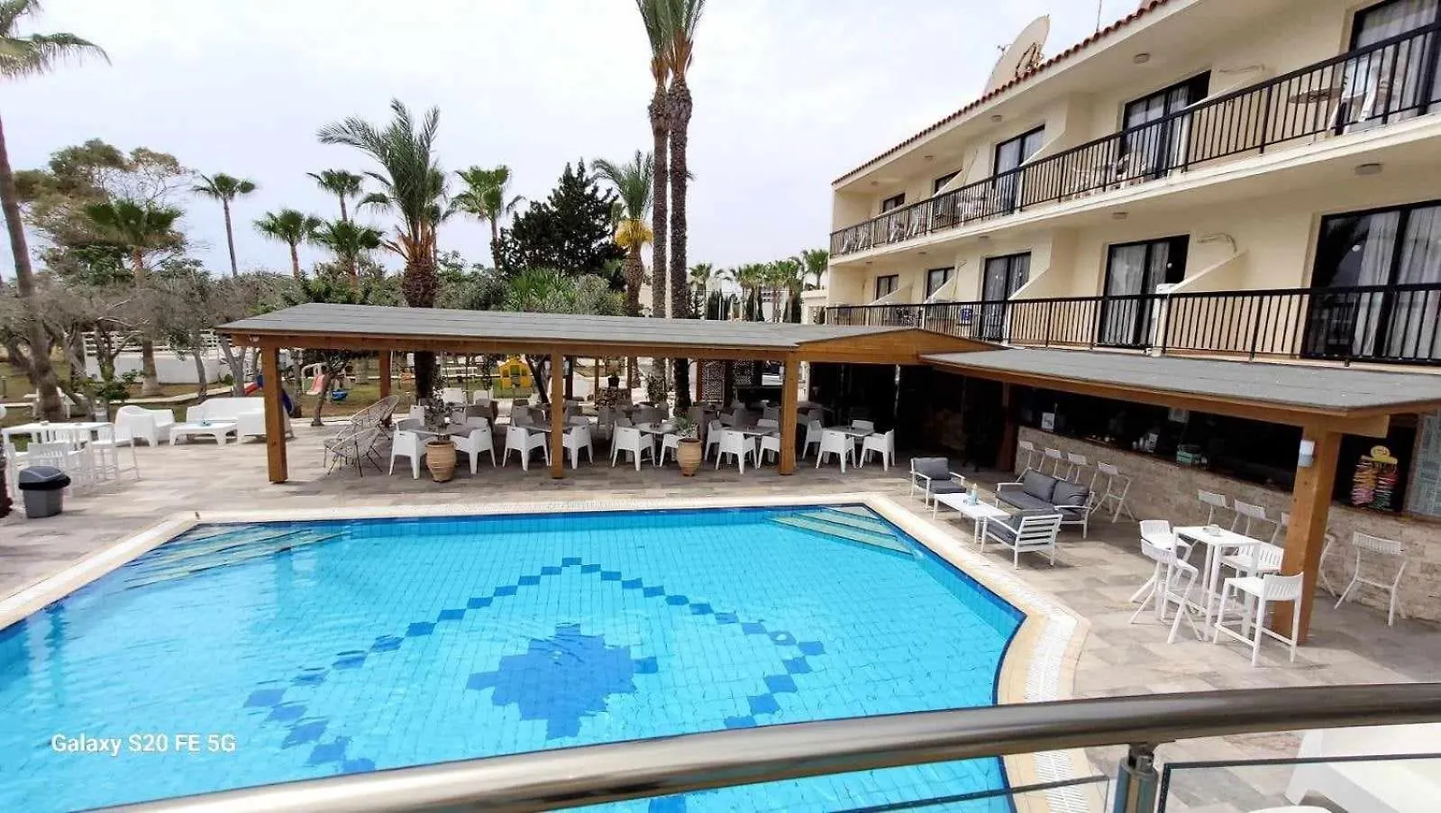 Simos Magic Beach Hotel Apts Ajia Napa Hotel apartamentowy